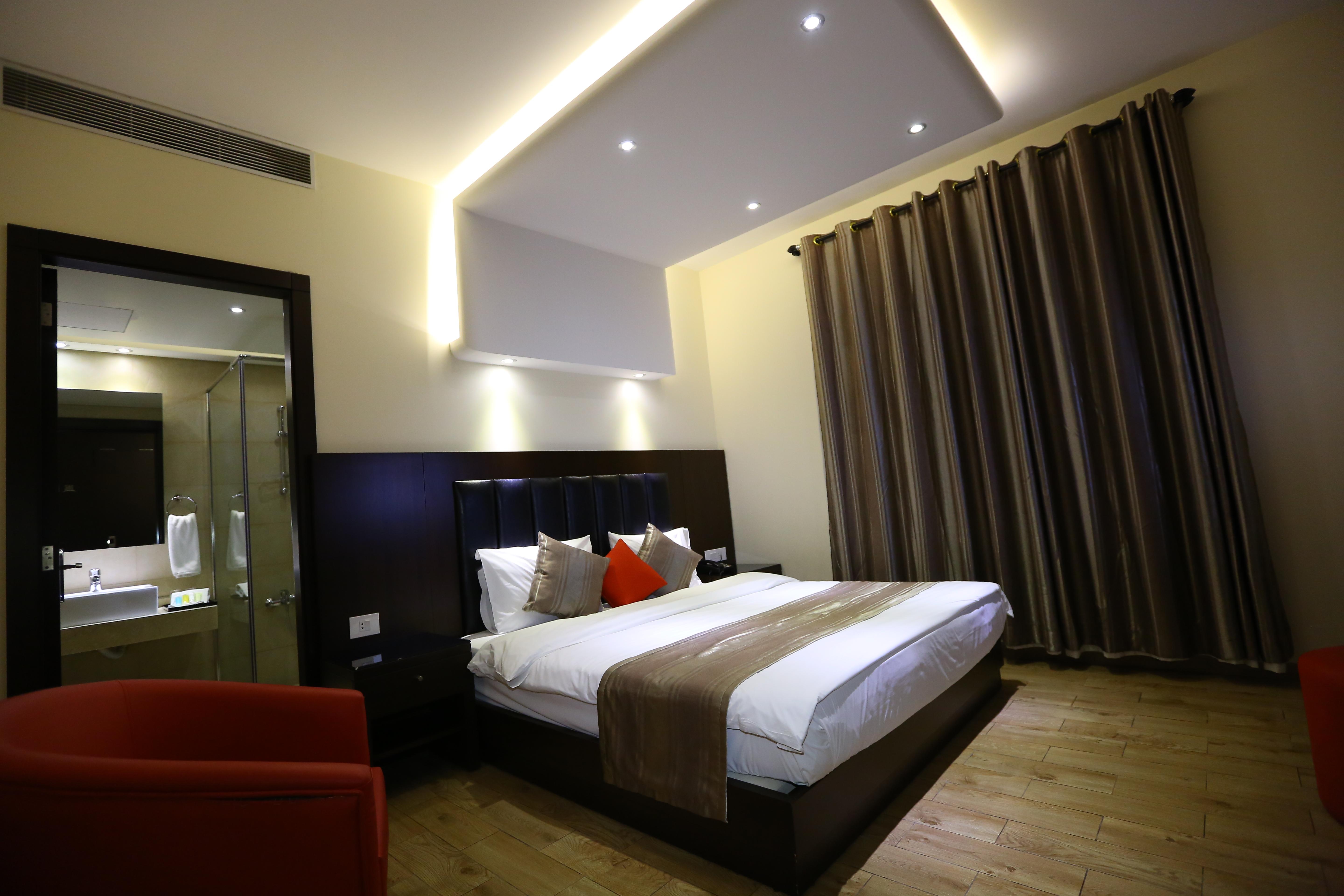 Jounieh Suites Boutique Hotel Екстериор снимка