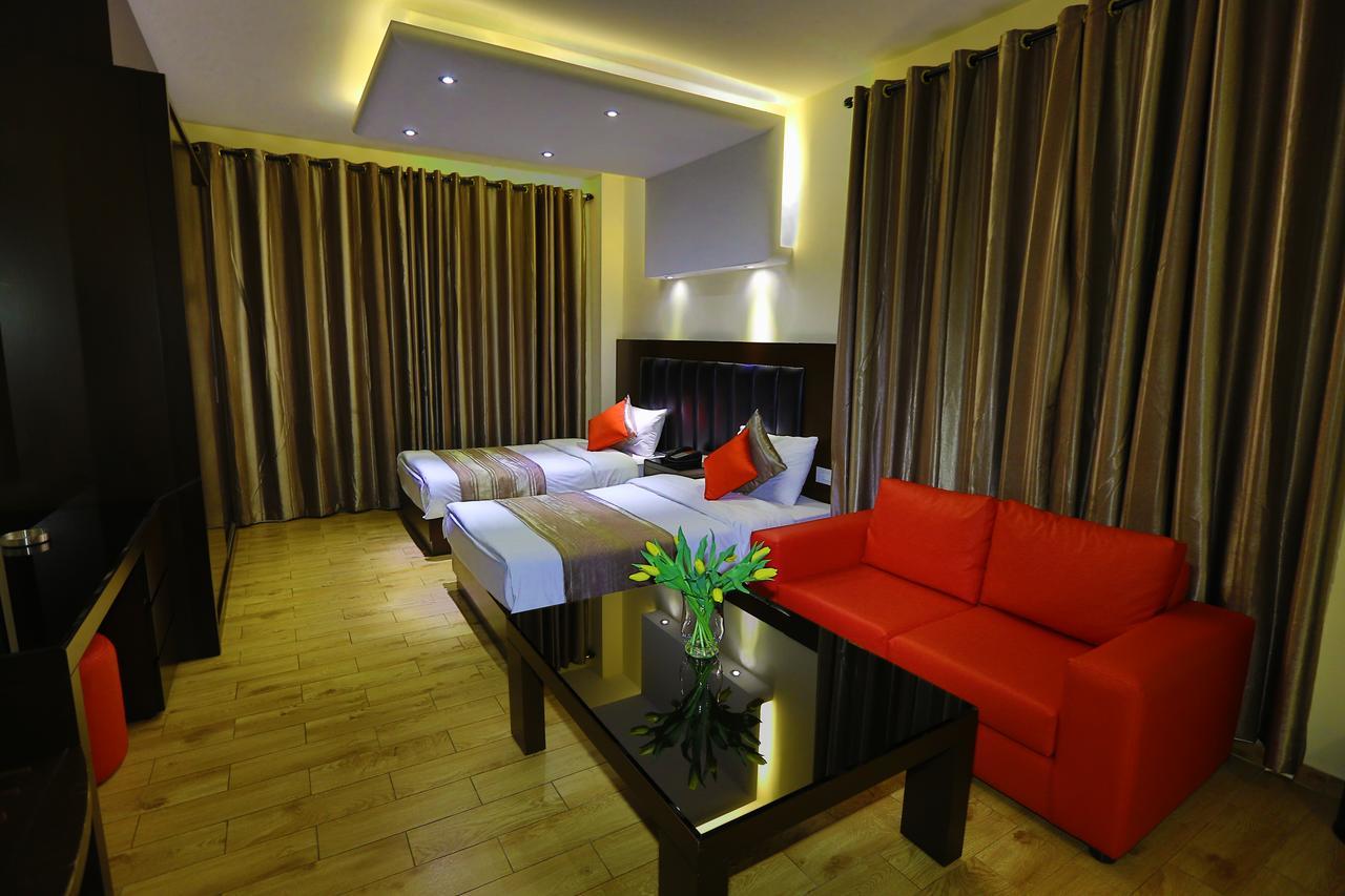 Jounieh Suites Boutique Hotel Екстериор снимка